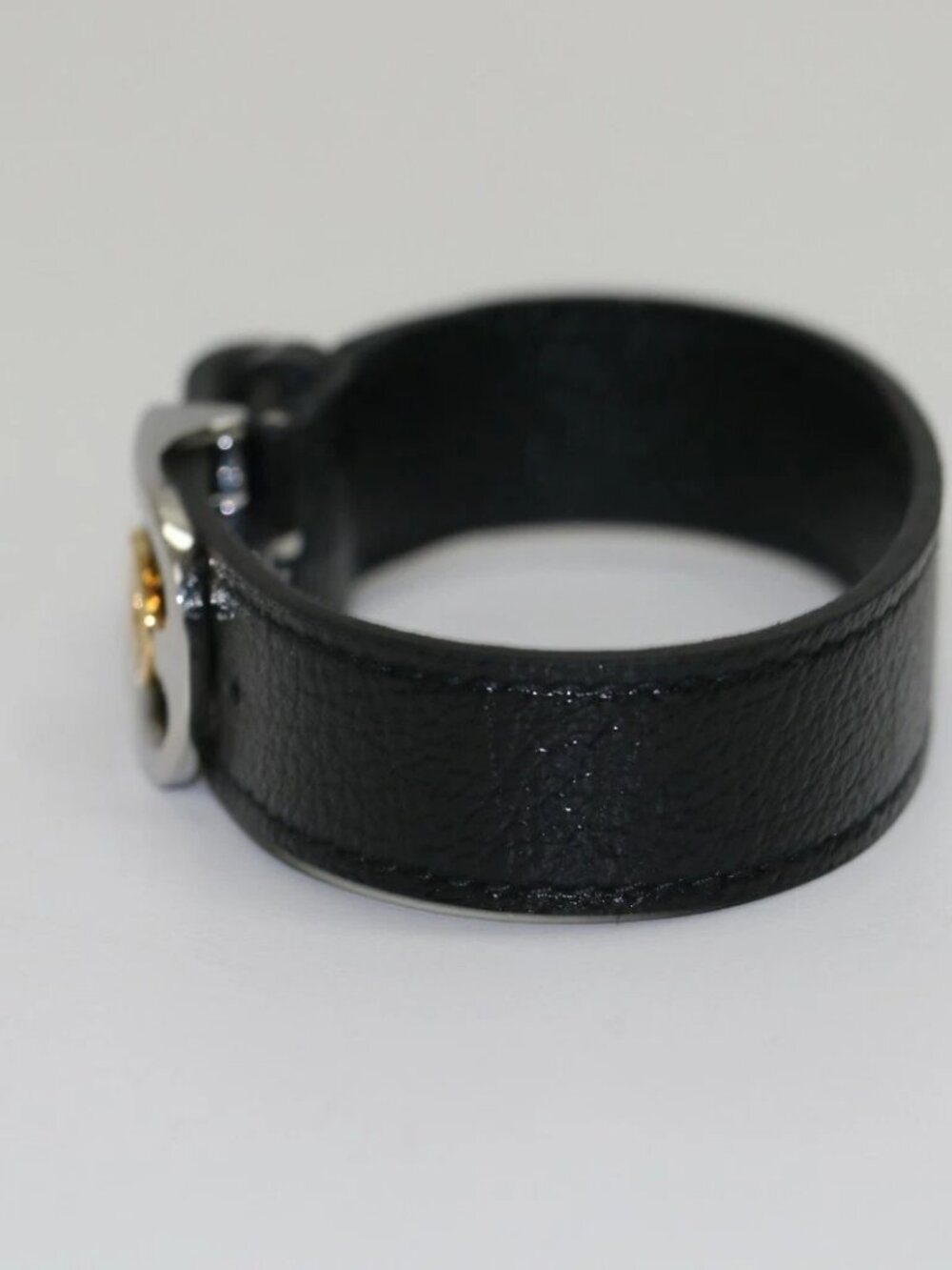 Gucci Interlocking G 18kt Yellow Gold & Silver Leather Bracelet Black 572599